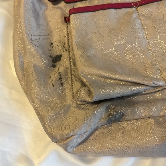 Michael Kors Leather Drawstring Bucket Bag EUC - Picture 13 of 14